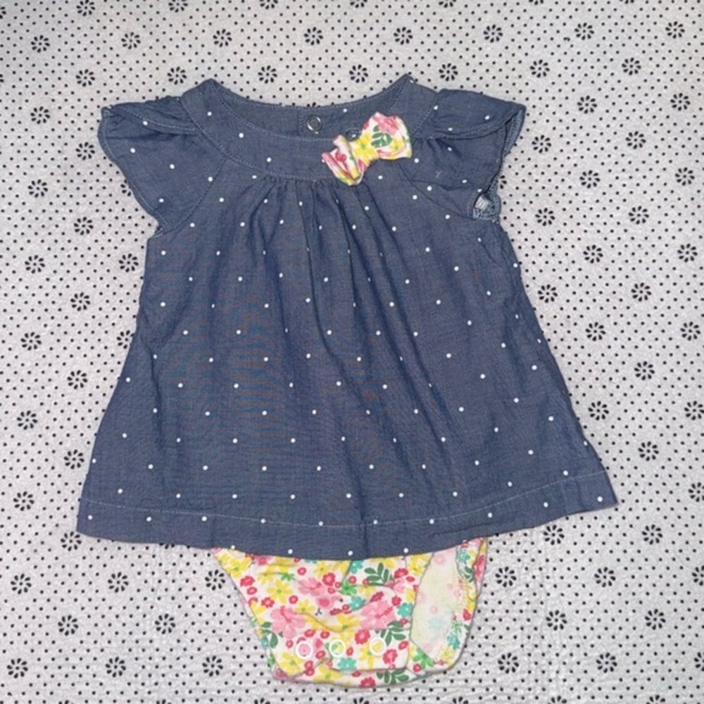🛍CUTE LITTLE GIRLS ROMPER SIZE 0-3 MONTHS 🛍
